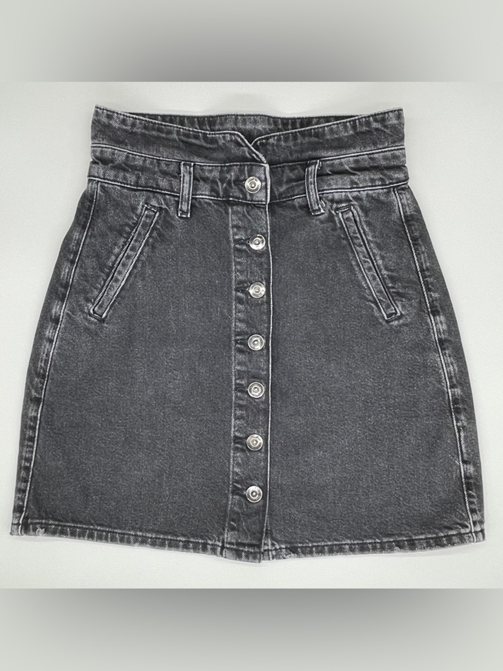 Pilcro by Anthropologie Denim Mini Skirt - Size 2 - Picture 2 of 16